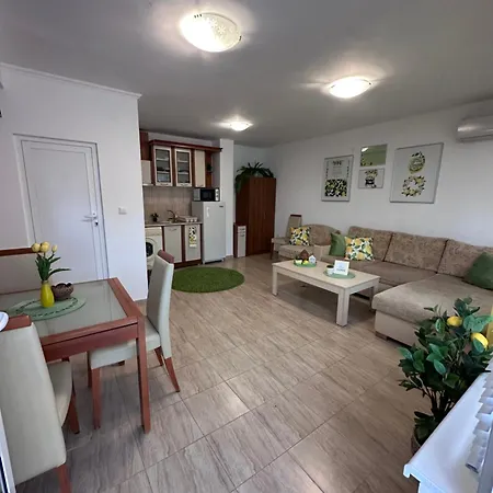 דירה House Velevi סבטי ולאס